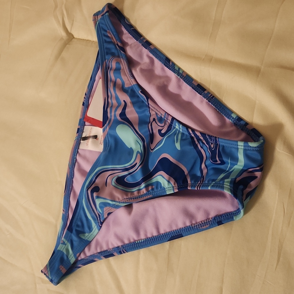 Bikini set from Target - Picture 2 of 10